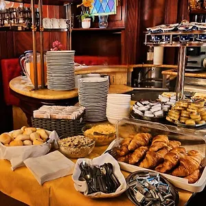 https://lux-venice.hotelslidodijesolo.com